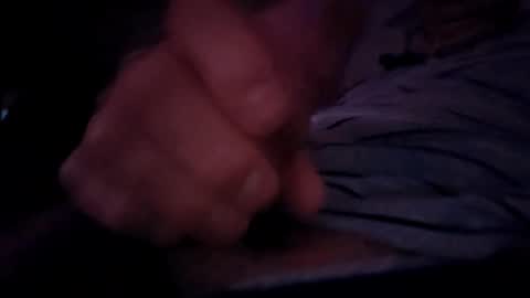 Snapshot of medeni62 chatting on December 18, 6:10 am medeni62 online show from December 18, 6:10 am