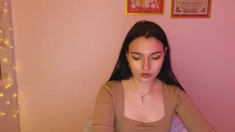 Dina online show from February 26, 4:14 pm