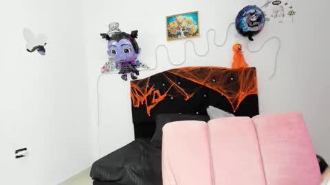 medusa__charity online show from November 4, 3:33 pm