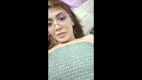 Snapshot of medusaart chatting on March 7, 7:16 am medusaart online show from March 7, 7:16 am