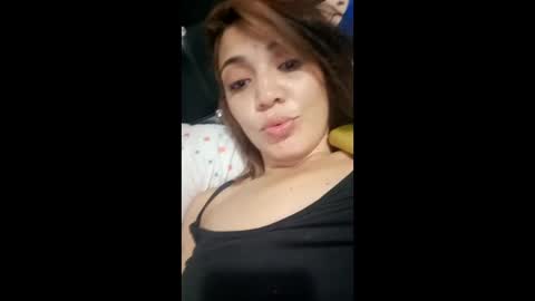 Snapshot of medusaart chatting on March 10, 7:57 am medusaart online show from March 10, 7:57 am