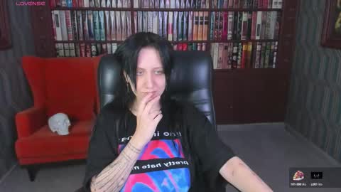 Snapshot of medusagorgona_ chatting on September 26, 1:04 pm Medusa online show from September 26, 1:04 pm