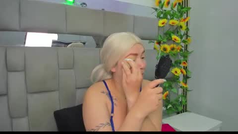 MedusaOwens online show from June 10, 12:48 pm