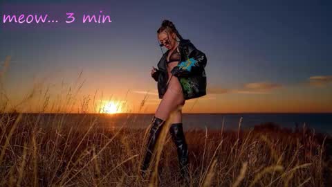 Sweet Meow nonude online show from October 27, 12:58 am