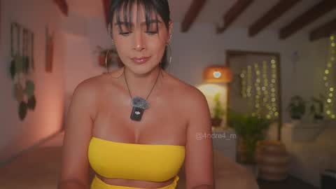 Snapshot of meegan1 chatting on October 8, 11:41 am Andrea  online show from October 8, 11:41 am