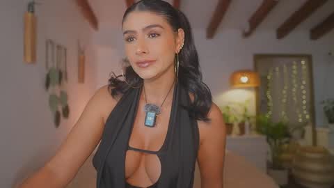 Snapshot of meegan1 chatting on October 23, 12:26 pm Andrea  online show from October 23, 12:26 pm