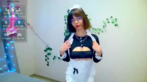 Snapshot of meeganwest chatting on March 24, 1:49 pm Viola online show from March 24, 1:49 pm