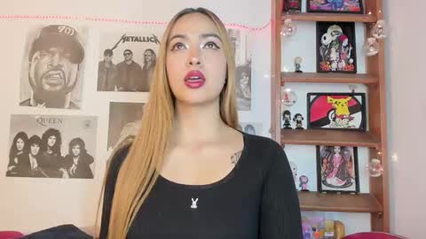 Emily online show from November 8, 11:14 pm