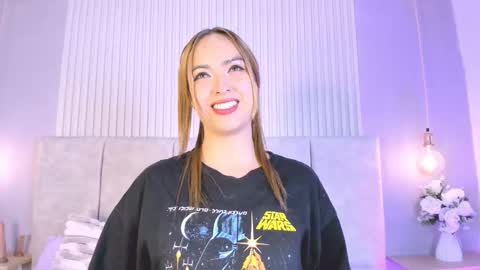 Snapshot of meeowlody chatting on February 18, 6:15 pm Emily online show from February 18, 6:15 pm