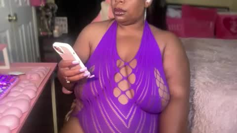 Southern Peach online show from May 9, 2:28 am