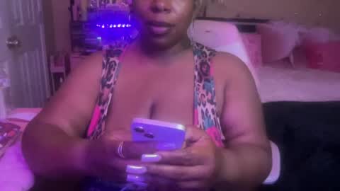 Southern Peach online show from July 28, 2:51 am