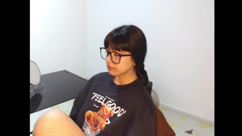 Snapshot of meg4nmiau chatting on April 25, 1:41 pm Meg4n Miauuuu online show from April 25, 1:41 pm
