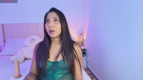 Snapshot of megan_ale chatting on October 9, 10:52 pm megan ale online show from October 9, 10:52 pm