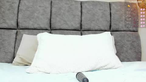  MEGAN online show from December 3, 3:11 pm