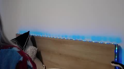 Megan Blazee  online show from January 12, 4:12 pm