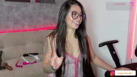 Megan Bluee online show from July 1, 4:40 pm