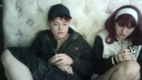 Megan and sophi online show from January 11, 11:45 am