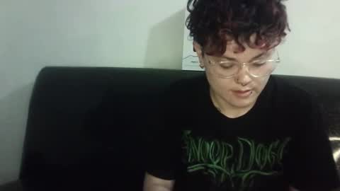 Megan and sophi online show from February 28, 6:43 am