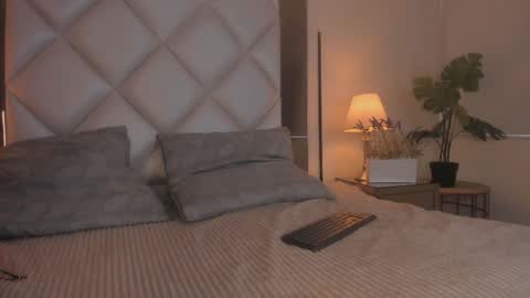 Snapshot of megan_dh chatting on October 21, 12:06 pm Megan online show from October 21, 12:06 pm