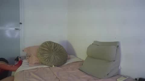 megan online show from December 15, 12:15 am