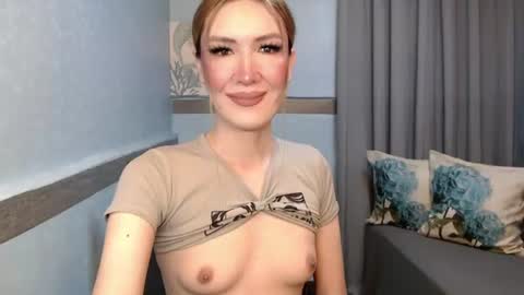 Megan online show from August 1, 8:19 pm