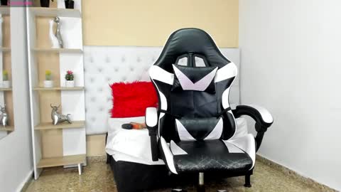 Megan online show from January 22, 2:59 am