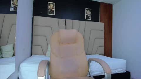 Megan online show from January 15, 2:49 am