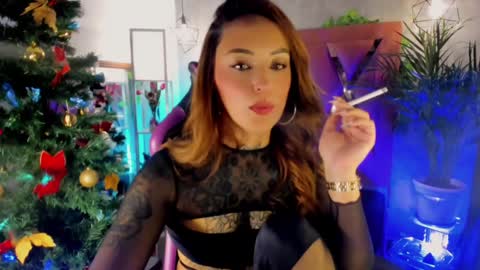    online show from December 11, 8:47 am
