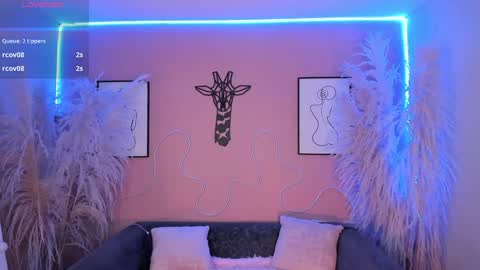     online show from December 27, 7:35 pm