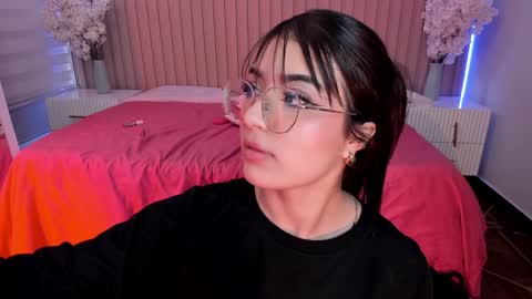     online show from February 7, 6:56 pm