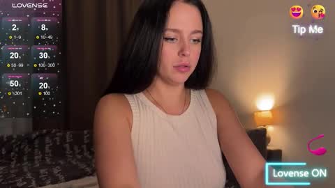 Megan online show from December 4, 6:27 pm