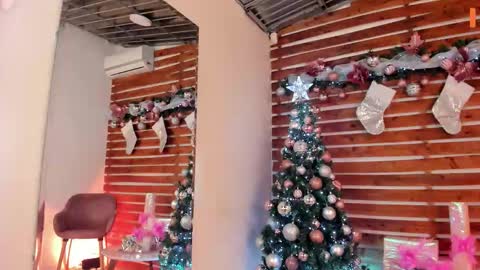 megan_raiin online show from December 21, 8:32 am