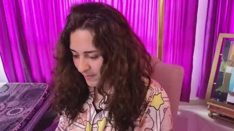                 Laura                 online show from July 8, 5:28 pm