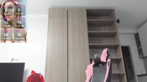 Megan online show from January 13, 5:44 am