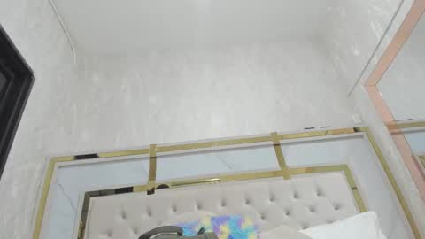 megan online show from October 6, 3:04 am