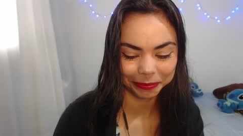 Snapshot of megan_shadow chatting on February 13, 7:10 pm Megan Shadow online show from February 13, 7:10 pm