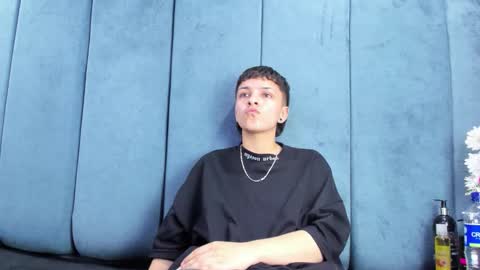 megan_thompsonn_ online show from February 21, 2:45 am