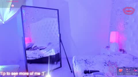 Snapshot of megan_tower chatting on September 26, 11:09 pm megan_tower online show from September 26, 11:09 pm