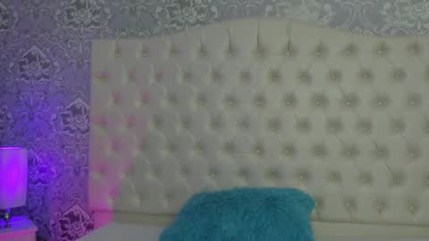 Snapshot of megan_tower chatting on March 25, 6:47 pm megan_tower online show from March 25, 6:47 pm