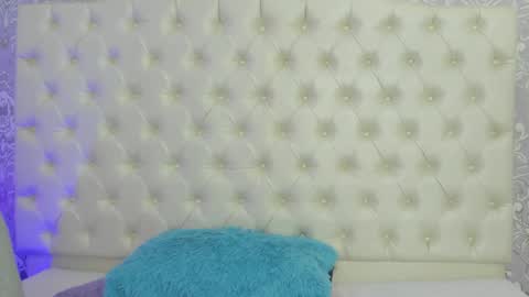 Snapshot of megan_tower chatting on March 27, 5:56 pm megan_tower online show from March 27, 5:56 pm