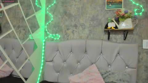 Megan online show from September 10, 11:21 am