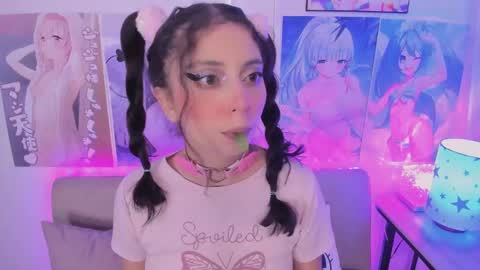Megan  online show from December 12, 8:25 am