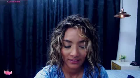 Snapshot of meganadriels96 chatting on December 4, 7:45 pm M E G A N   online show from December 4, 7:45 pm