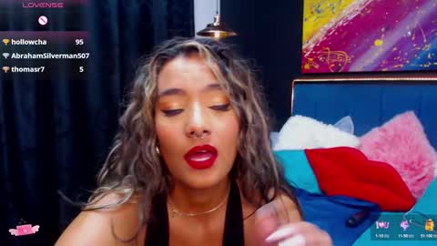 Snapshot of meganadriels96 chatting on December 28, 11:26 pm M E G A N   online show from December 28, 11:26 pm