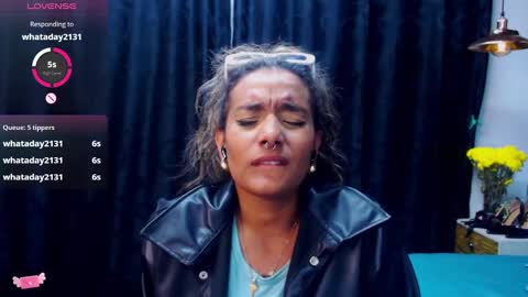 Snapshot of meganadriels96 chatting on December 30, 10:45 pm M E G A N   online show from December 30, 10:45 pm