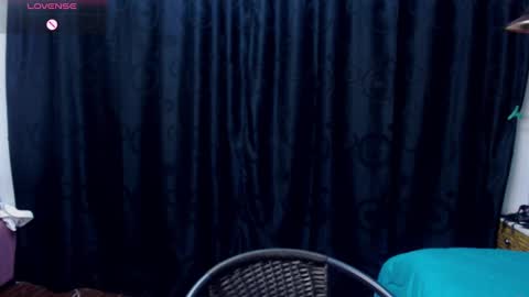 Snapshot of meganadriels96 chatting on January 22, 9:43 pm M E G A N   online show from January 22, 9:43 pm