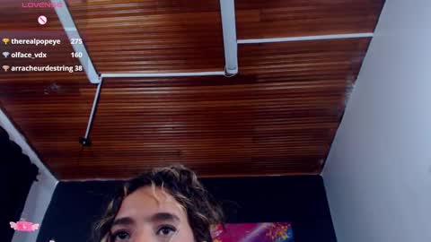 Snapshot of meganadriels96 chatting on January 31, 9:37 am M E G A N   online show from January 31, 9:37 am