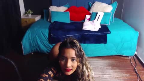 Snapshot of meganadriels96 chatting on February 21, 11:54 pm M E G A N   online show from February 21, 11:54 pm