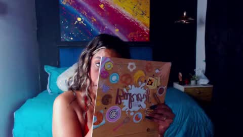 Snapshot of meganadriels96 chatting on February 27, 2:32 am M E G A N   online show from February 27, 2:32 am