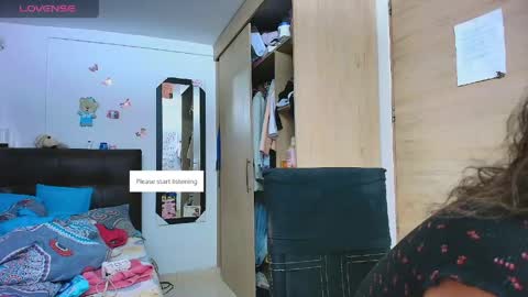 M E G A N   online show from June 6, 8:46 pm